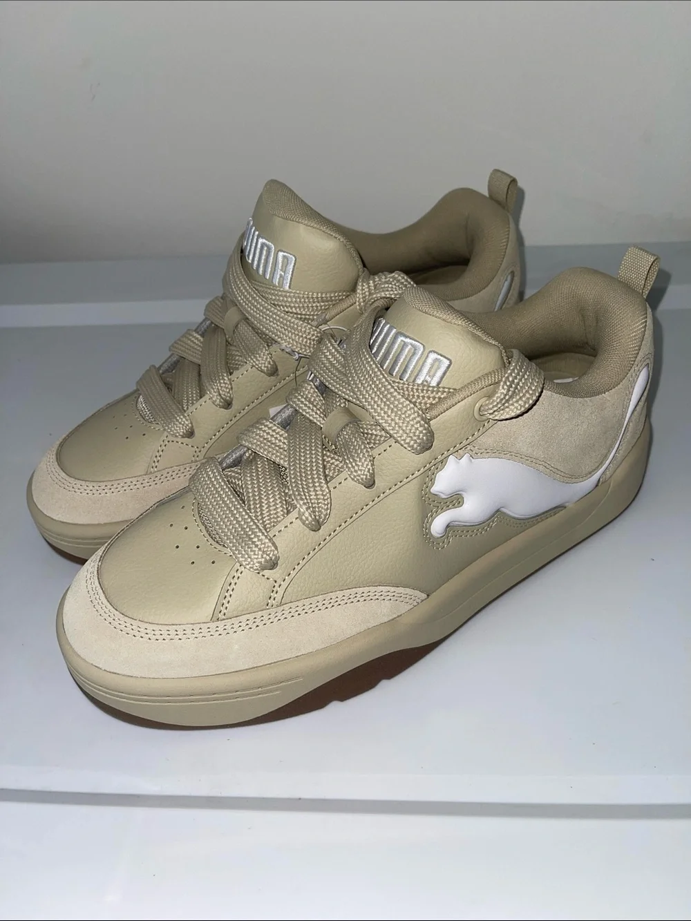 Puma Beige Sneakers with White Puma Formstrip